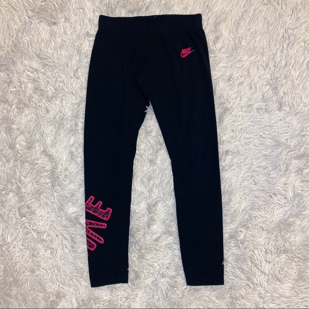 Girls Black and Pink Nike Leggings!!
